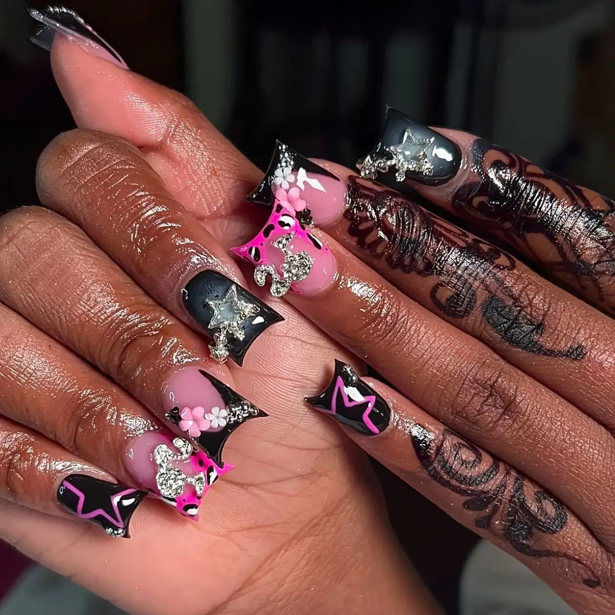 Coquette Babe – Press on nails 3D